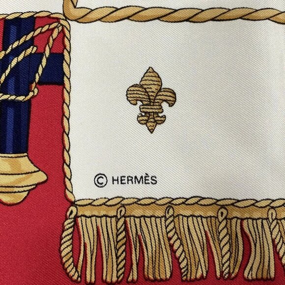 HERMES Carre 90 - Red Cream Multi Scarf - Picture 2 of 4